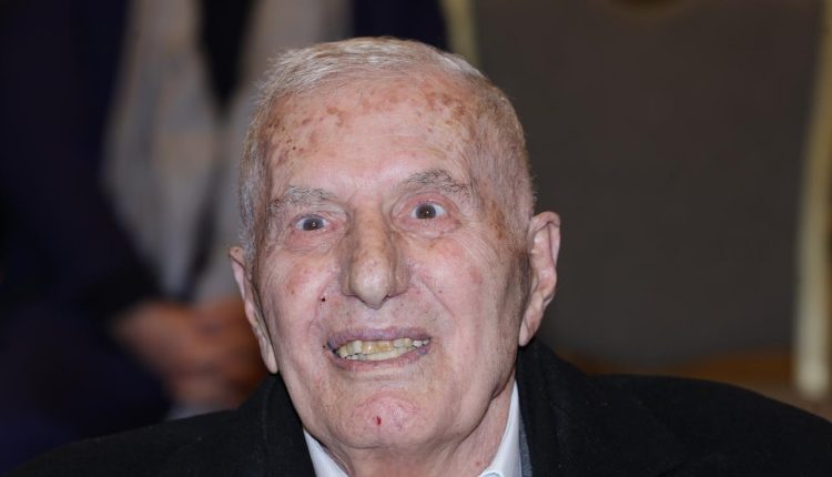 6ff8c026-6395-42aa-82ca-b1eb71edc3aa-1774200798